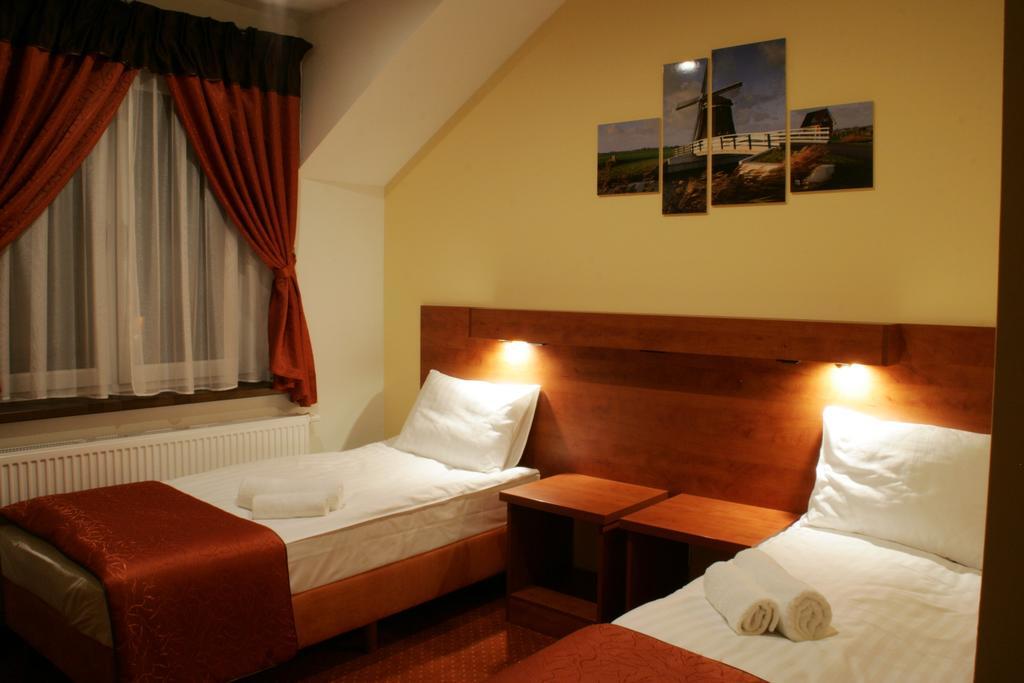 Hotel Kuznia Oberza Polska Łysomice Szoba fotó